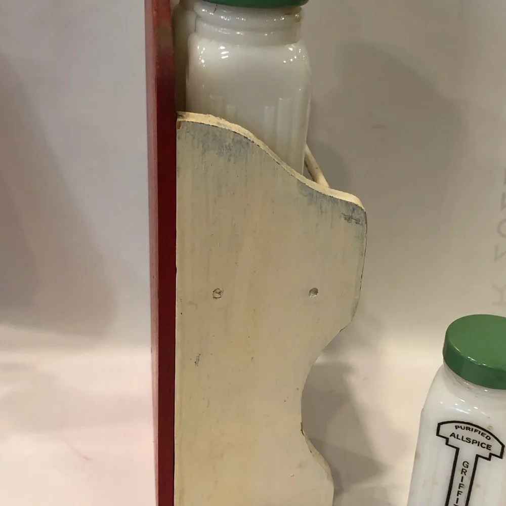 Vintage Griffith's Spice Jar Set In Holder Green Lids Used Milk White Rare-Read - Picture 8 of 16